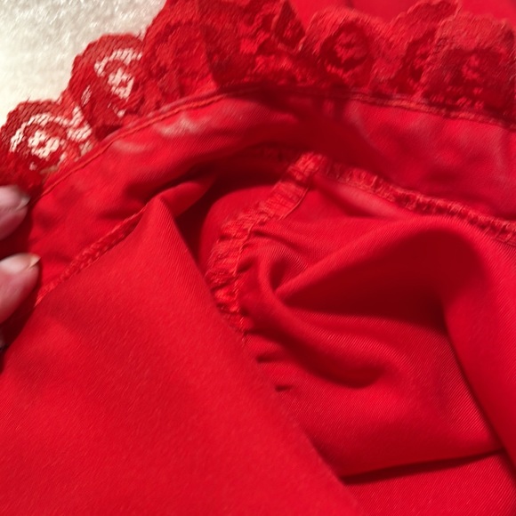 VTG Red Blouse - Picture 7 of 9